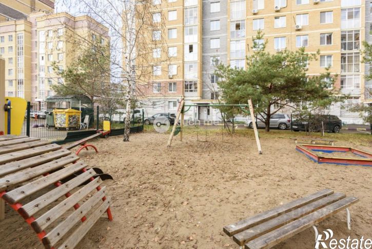 4-комн квартира ул Чистопольская, 82,  д. 82