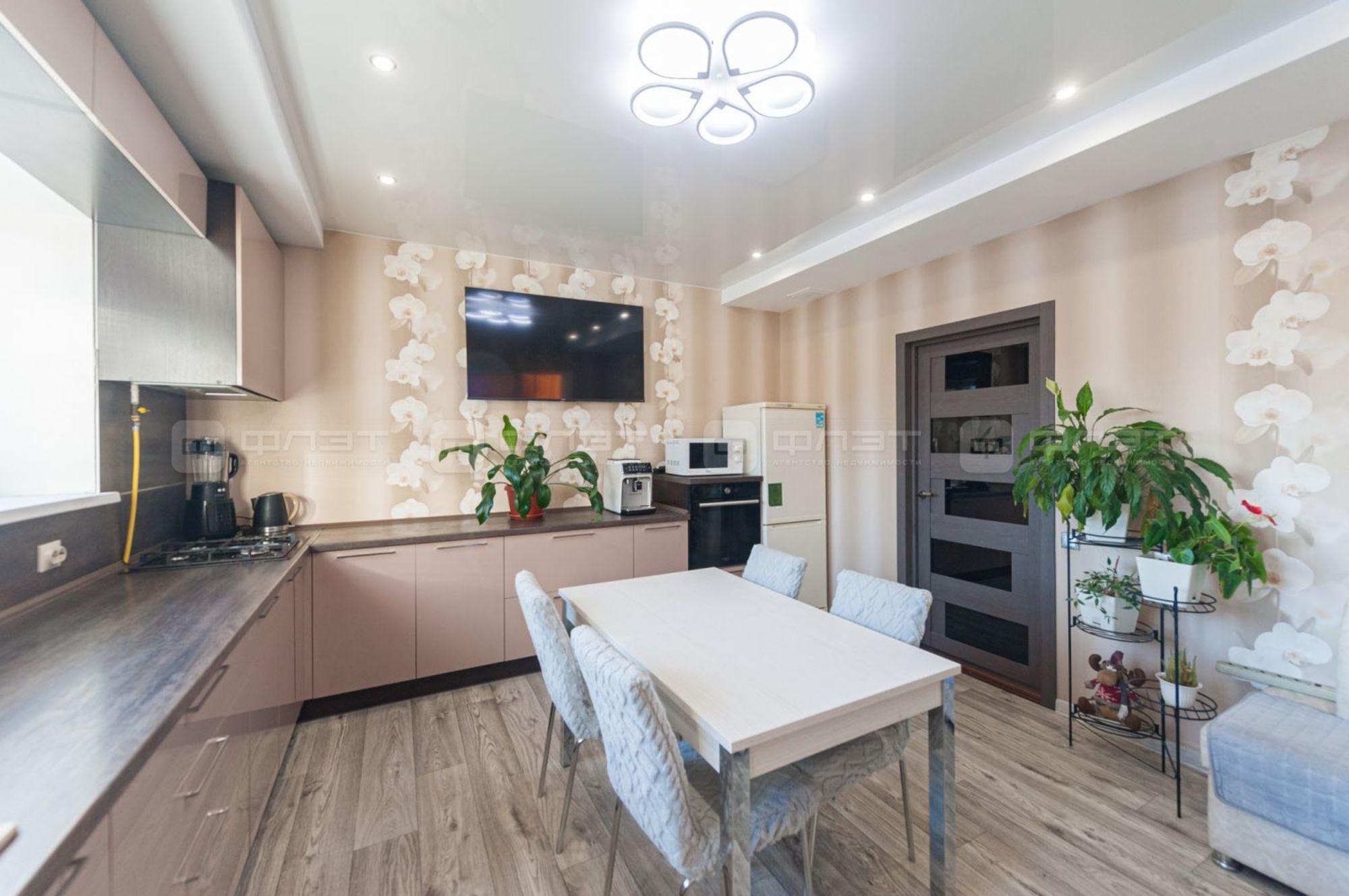 Купить дачу, дом, коттедж за 10 200 000 рублей на ул. Пихтовая