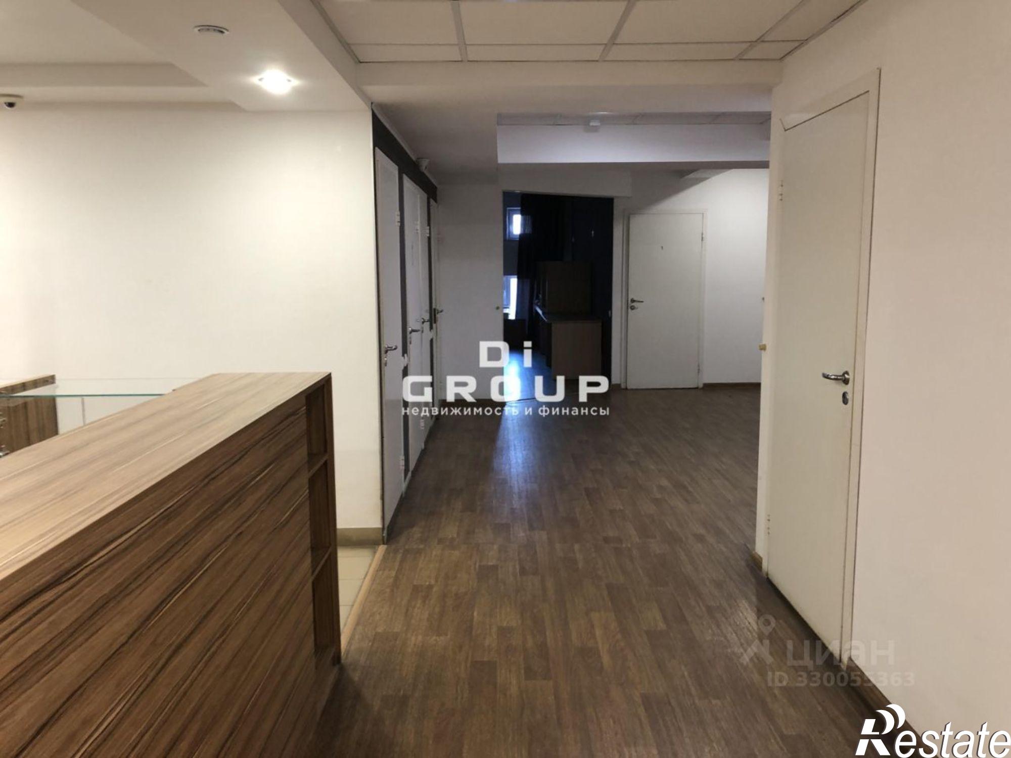 Купить офис, помещение под офис за 62 957 700 рублей на ул Чехова, 6г