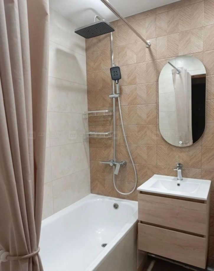1-комн квартира ул. Бирюзовая, дом 8