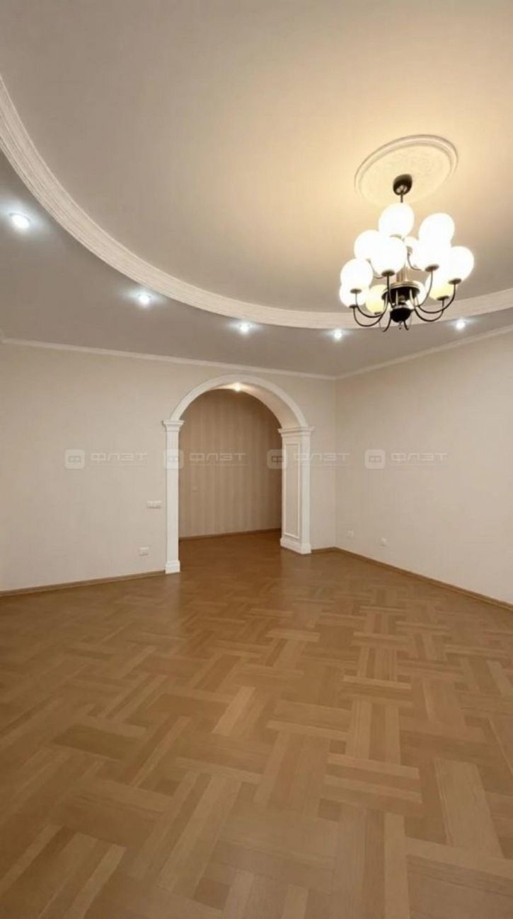 3-комн квартира ул. Адоратского, дом 17