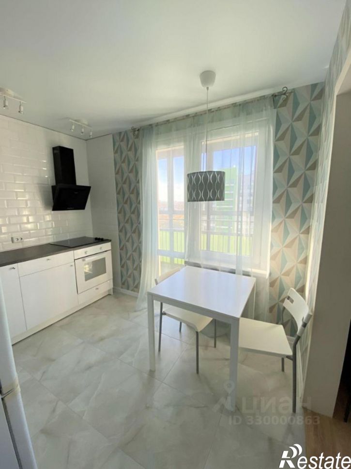 2-комн квартира улица Александра Курынова, 10 к1,  д. 10 к1
