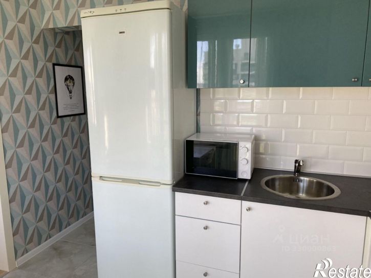 2-комн квартира улица Александра Курынова, 10 к1,  д. 10 к1