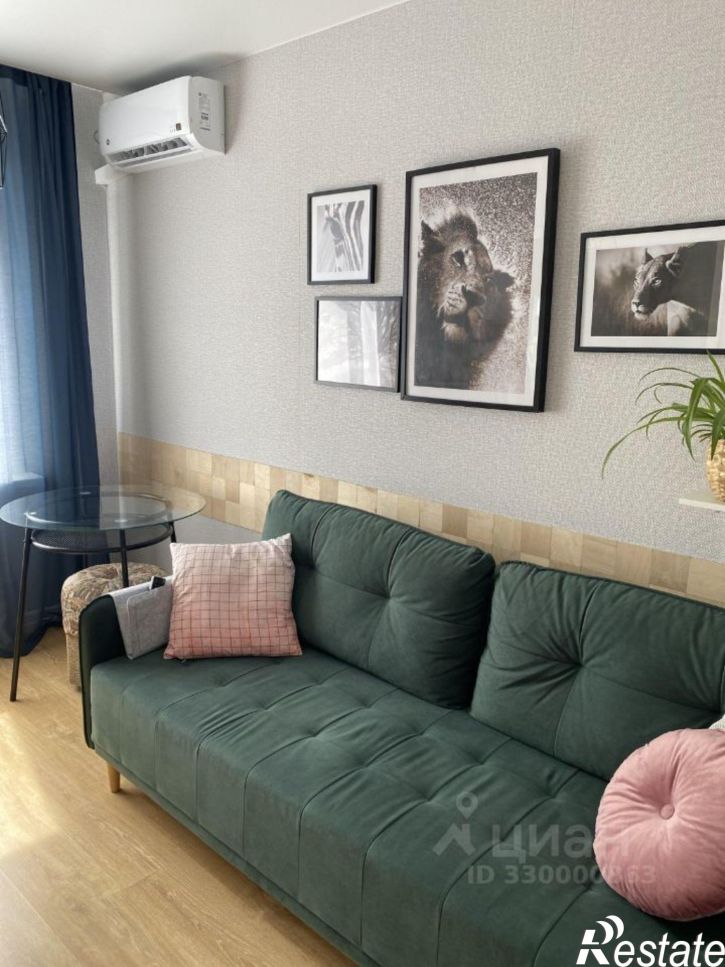 2-комн квартира улица Александра Курынова, 10 к1,  д. 10 к1