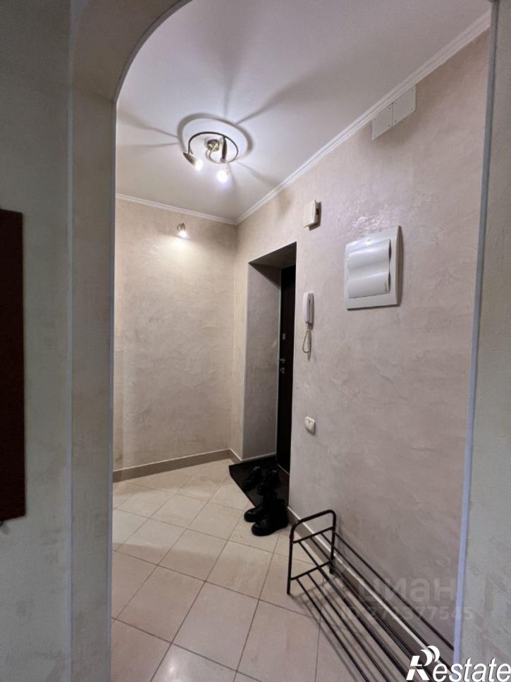 2-комн квартира Волгоградская улица, 10,  д. 10