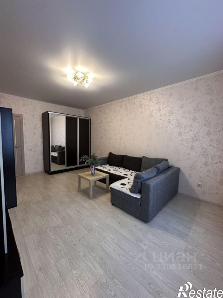 1-комн квартира улица Павлюхина, 128,  д. 128