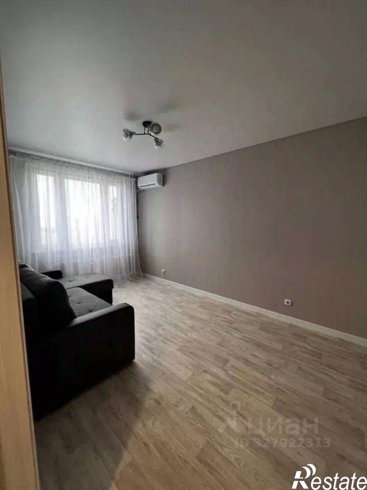 1-комн квартира улица Александра Курынова, 6 к1,  д. 6 к1