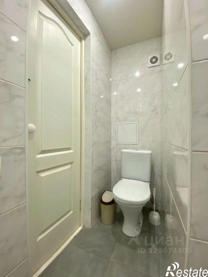 2-комн квартира улица Аделя Кутуя, 104,  д. 104