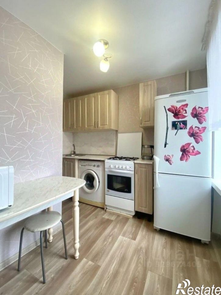 2-комн квартира улица Аделя Кутуя, 104,  д. 104