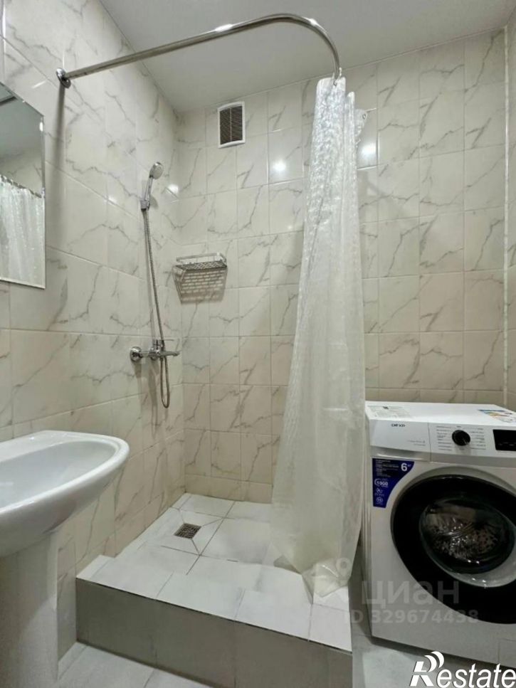 2-комн квартира Портовая улица, 37 к1,  д. 37 к1