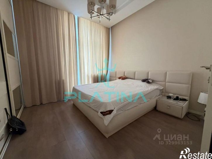 2-комн квартира улица Касаткина, 11,  д. 11