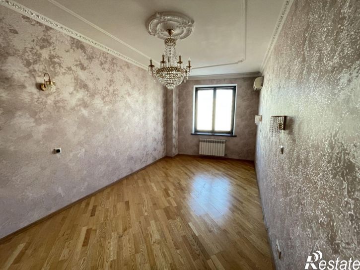 4-комн квартира ул Хади Атласи, 9,  д. 9