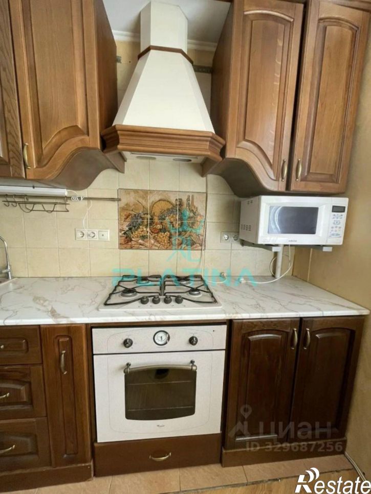 3-комн квартира ул Ленинградская, 60Б,  д. 60Б