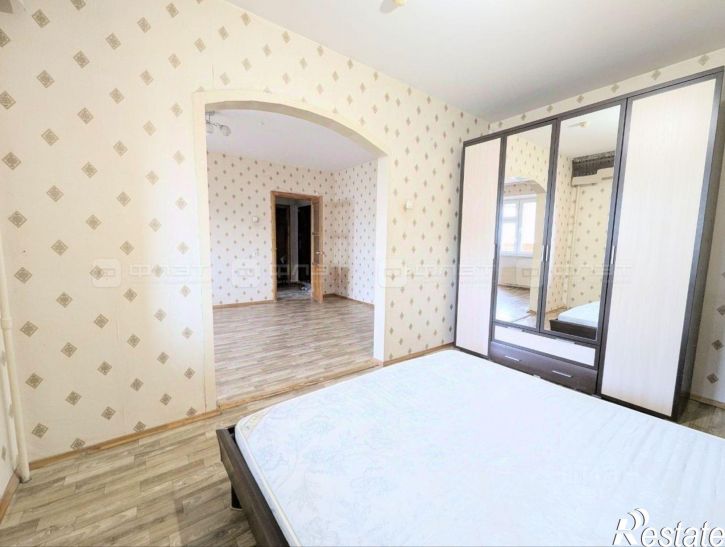 2-комн квартира улица Академика Глушко, 22,  д. 22