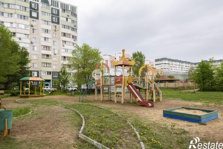 2-комн квартира улица Бондаренко, 8,  д. 8