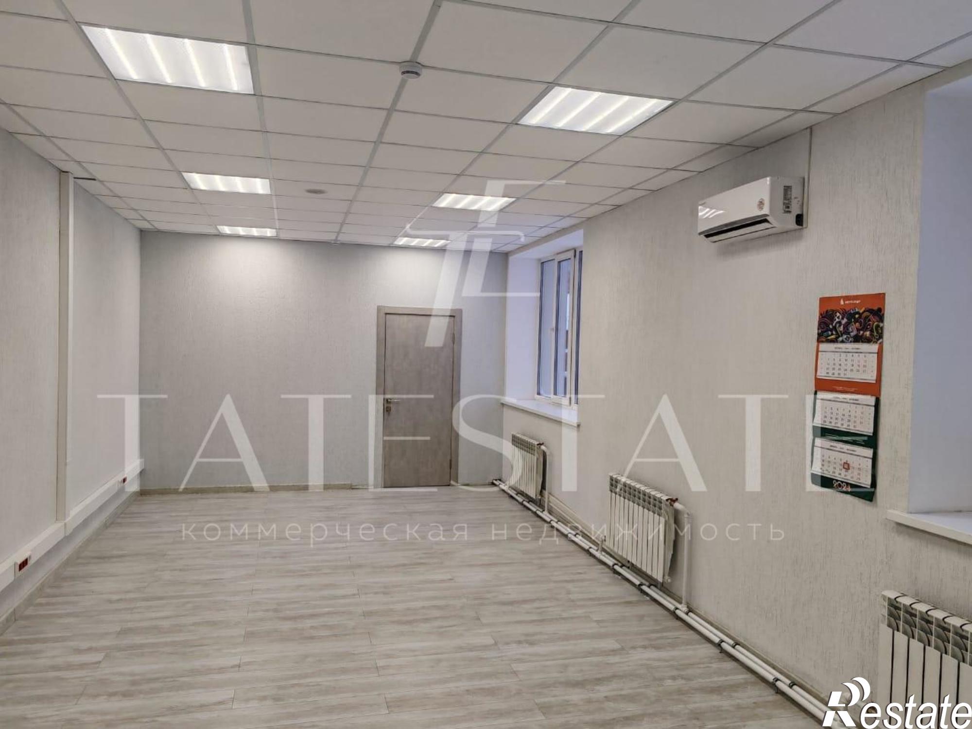 Сдать офис, помещение под офис за 88 200 рублей на улица Ахтямова, 1