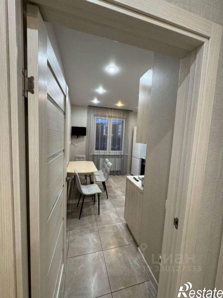 2-комн квартира улица Аделя Кутуя, 110Д к1,  д. 110Д к1