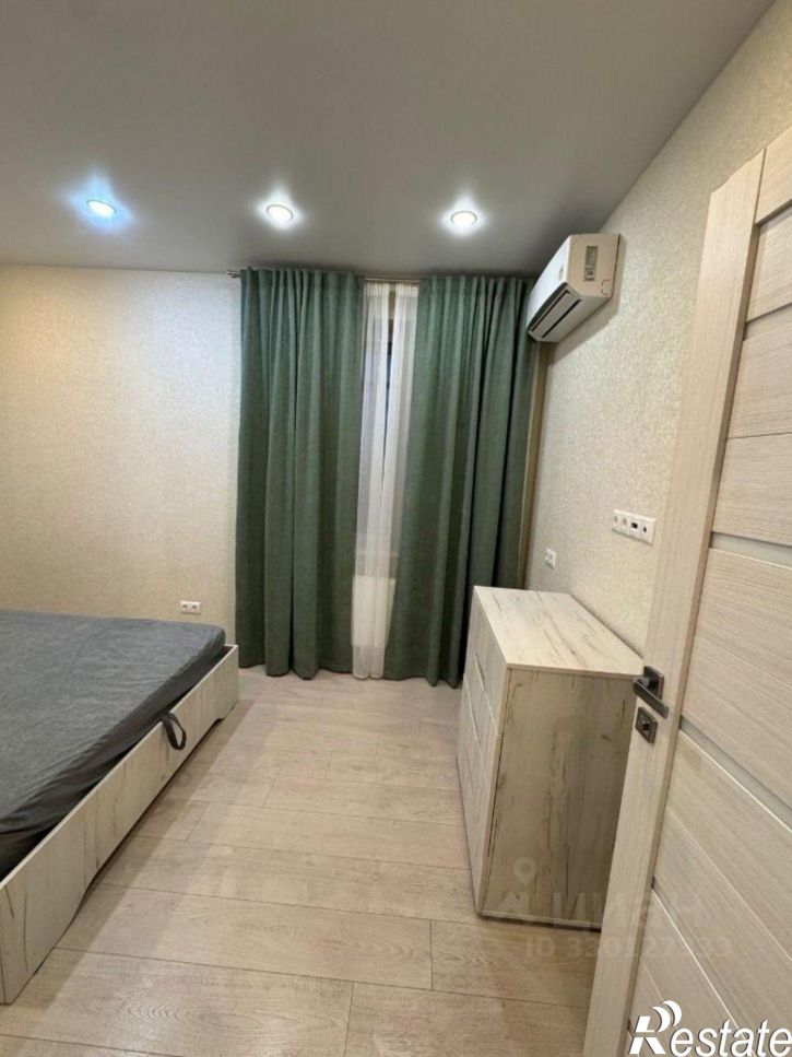 2-комн квартира улица Аделя Кутуя, 110Д к1,  д. 110Д к1