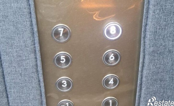 3-комн квартира ул Шаляпина, 28,  д. 28