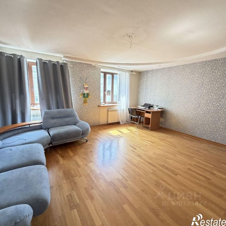 4-комн квартира ул Гвардейская, 59,  д. 59