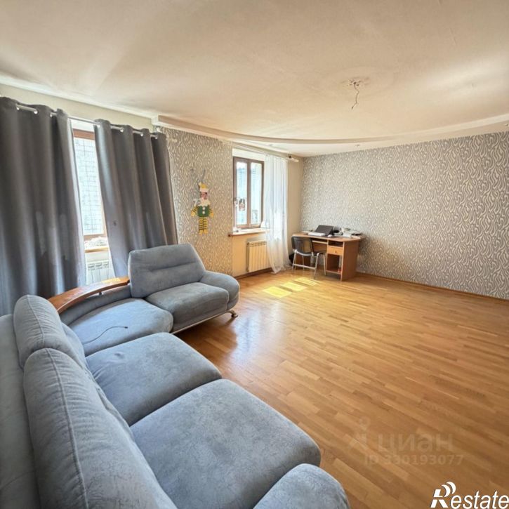 4-комн квартира ул Гвардейская, 59,  д. 59