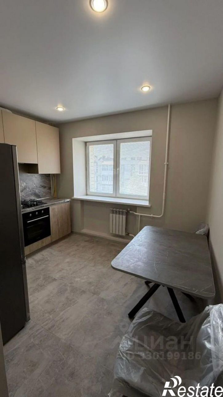 2-комн квартира улица Толбухина, 15 к2,  д. 15 к2