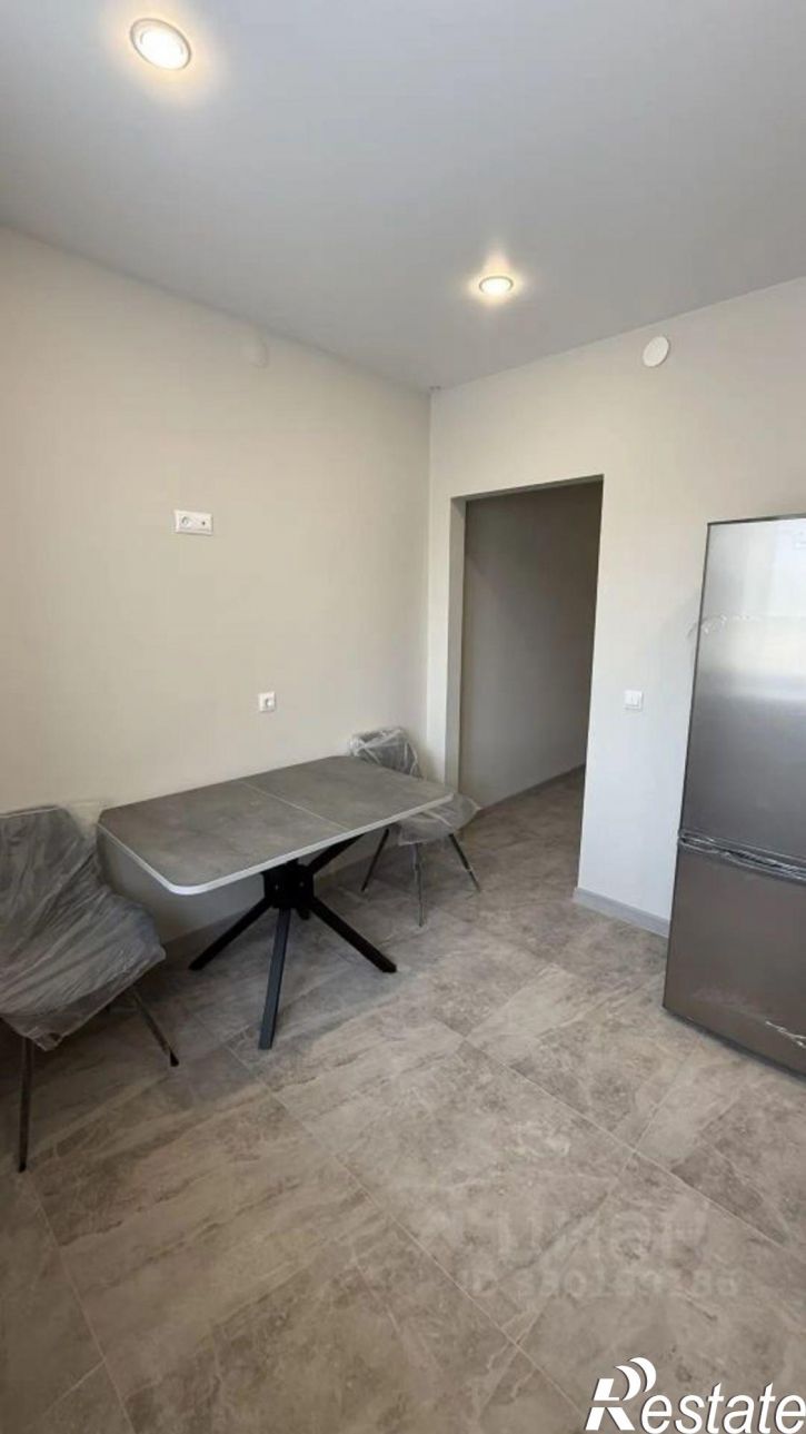 2-комн квартира улица Толбухина, 15 к2,  д. 15 к2