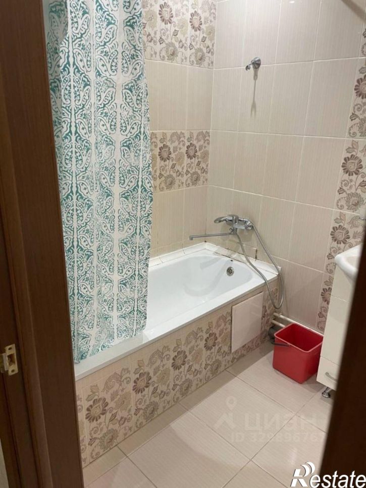 3-комн квартира ул Салиха Батыева, 13,  д. 13