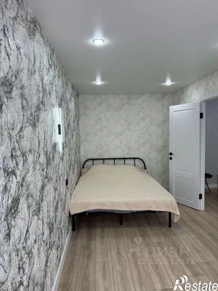 2-комн квартира улица Академика Кирпичникова, 10,  д. 10