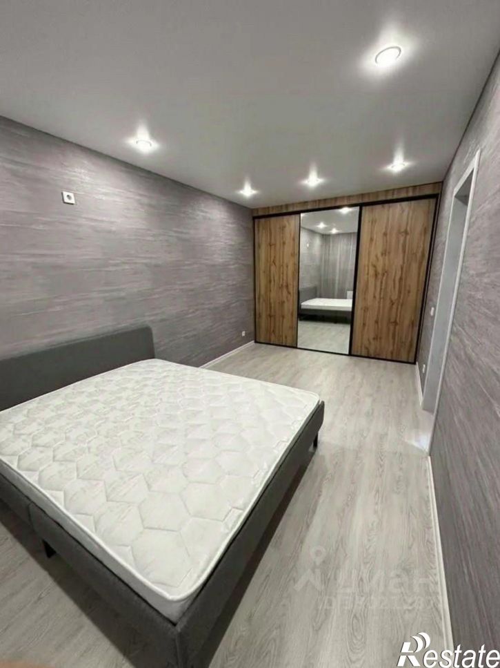 2-комн квартира улица Александра Курынова, 4 к4,  д. 4 к4
