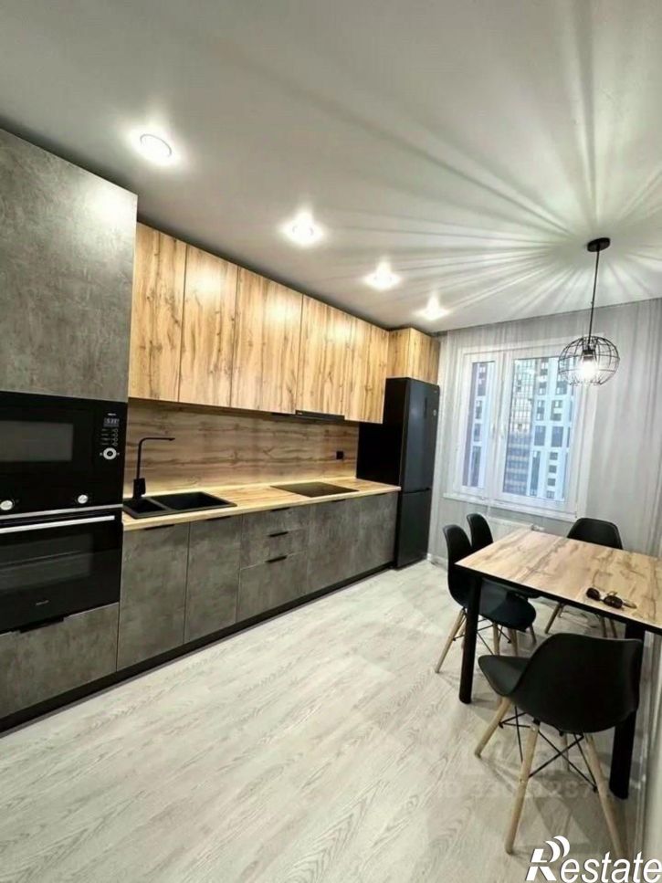 2-комн квартира улица Александра Курынова, 4 к4,  д. 4 к4