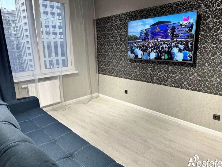 2-комн квартира улица Александра Курынова, 4 к4,  д. 4 к4