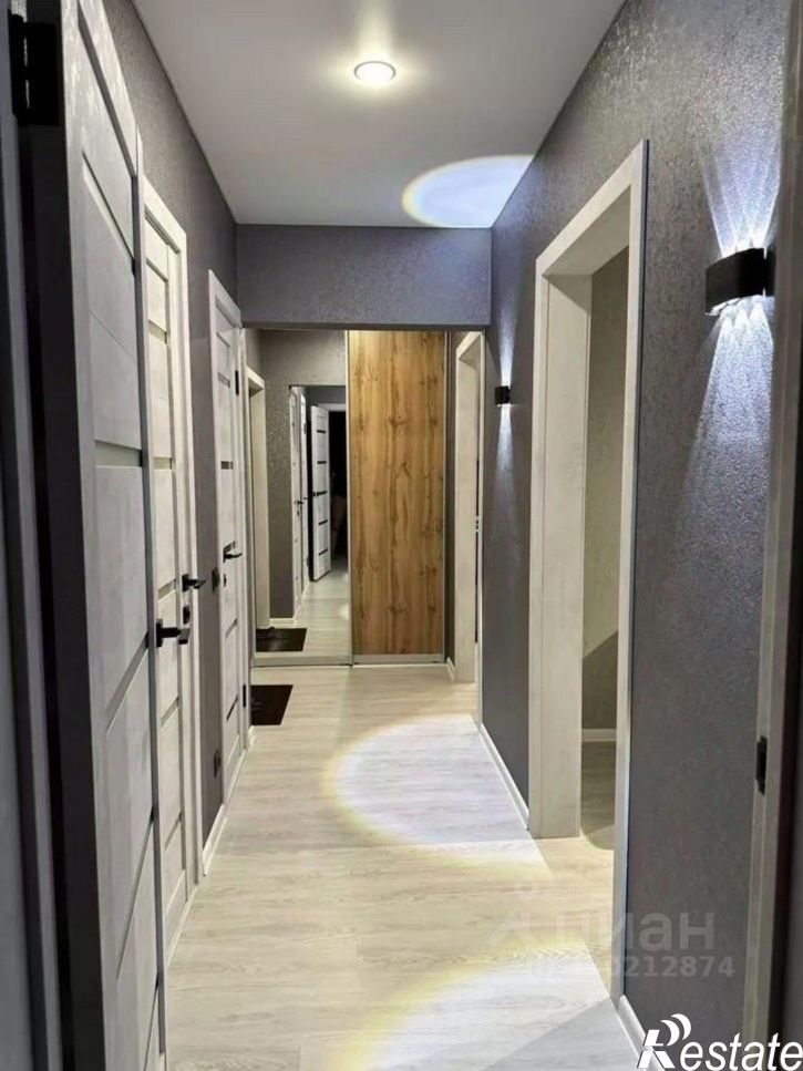 2-комн квартира улица Александра Курынова, 4 к4,  д. 4 к4