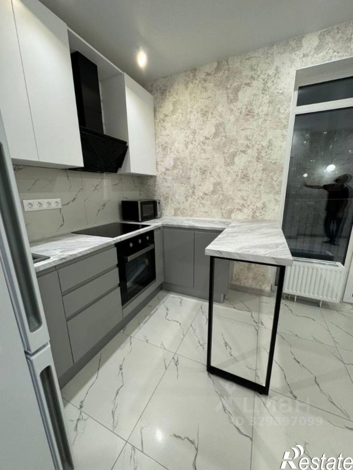 2-комн квартира ул Аделя Кутуя, 110,  д. 110