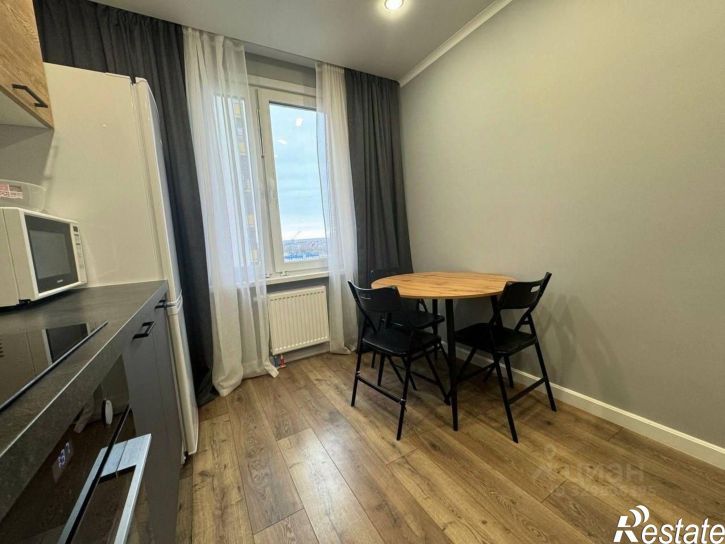 2-комн квартира ул Александра Курынова, 4 3,  д. 4 3,  к. 3