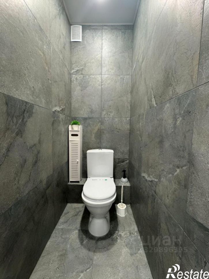 2-комн квартира ул Александра Курынова, 4 3,  д. 4 3,  к. 3