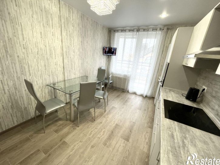 2-комн квартира улица Шуртыгина, 8,  д. 8