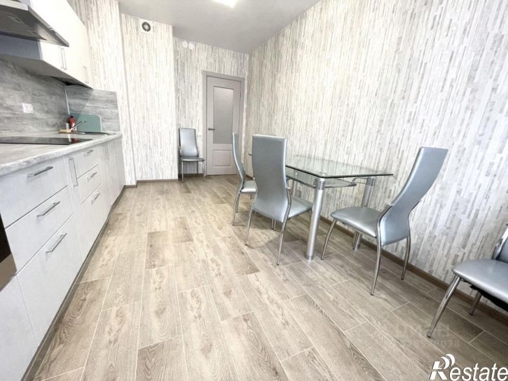 2-комн квартира улица Шуртыгина, 8,  д. 8