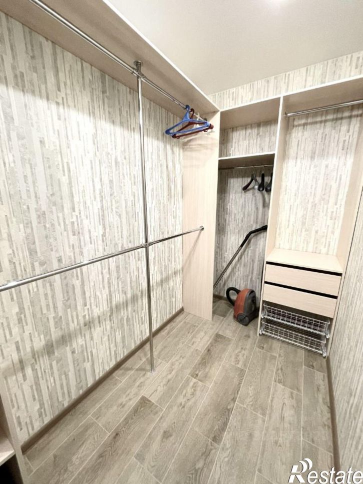 2-комн квартира улица Шуртыгина, 8,  д. 8