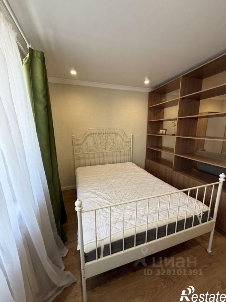 1-комн квартира ул Космонавтов, 11Б,  д. 11Б