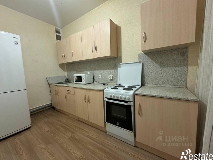 1-комн квартира улица Рауиса Гареева, 102 к1,  д. 102 к1