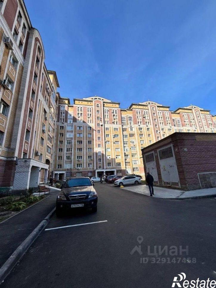 2-комн квартира улица Мидхата Булатова, 5,  д. 5