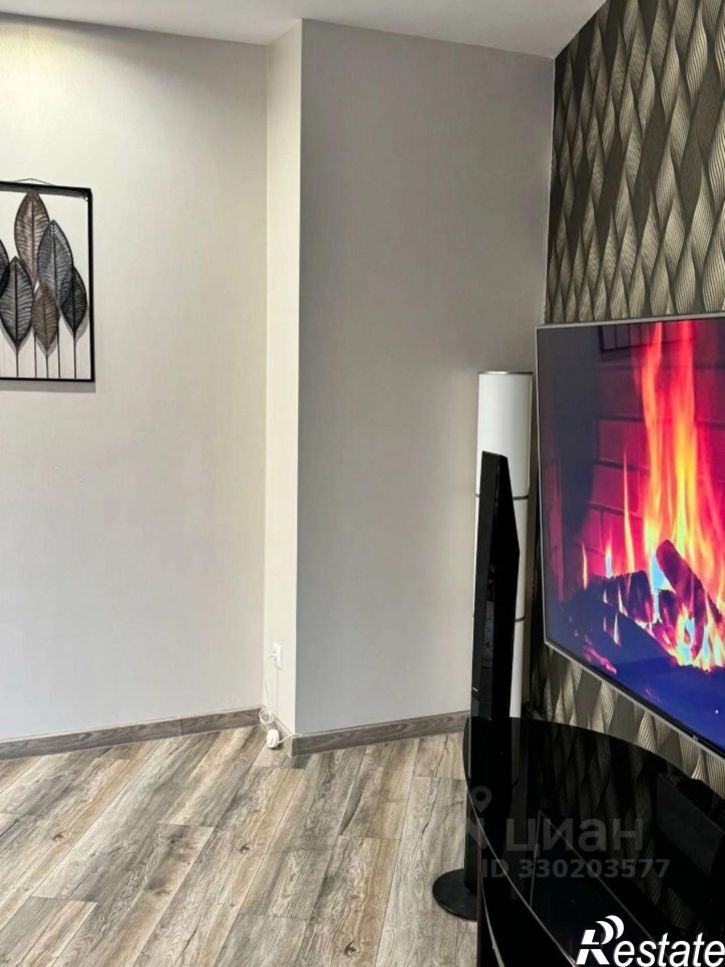 3-комн квартира 2-я Старо-Аракчинская улица, 41В,  д. 41В
