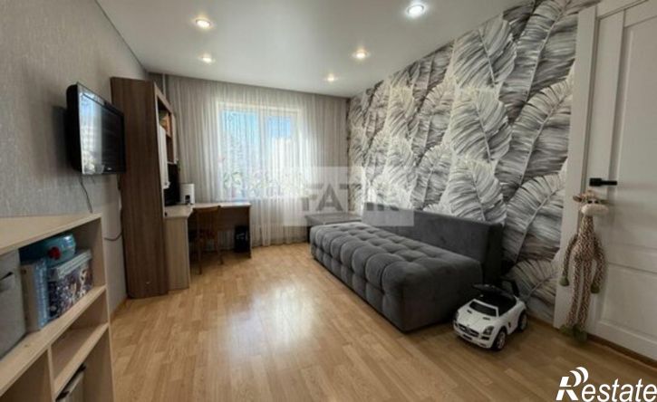 4-комн квартира улица Закиева, 39,  д. 39