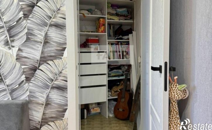 4-комн квартира улица Закиева, 39,  д. 39