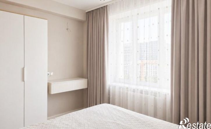 3-комн квартира улица Аделя Кутуя, 110Д к2,  д. 110Д к2