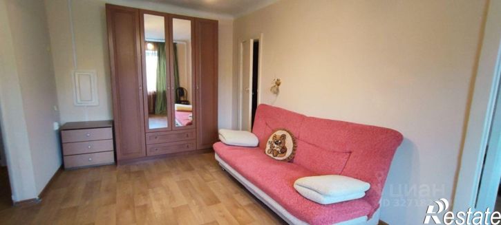 2-комн квартира Гвардейская улица, 42,  д. 42