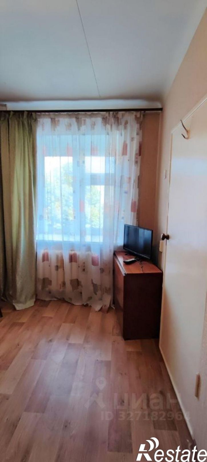 2-комн квартира Гвардейская улица, 42,  д. 42