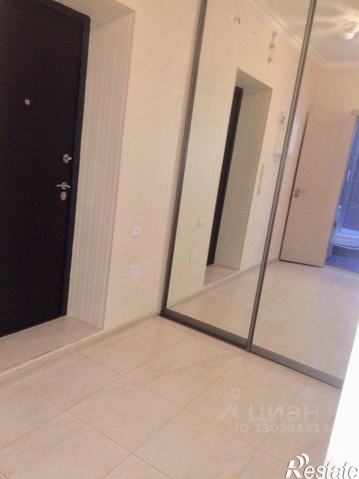 1-комн квартира улица Адоратского, 4,  д. 4