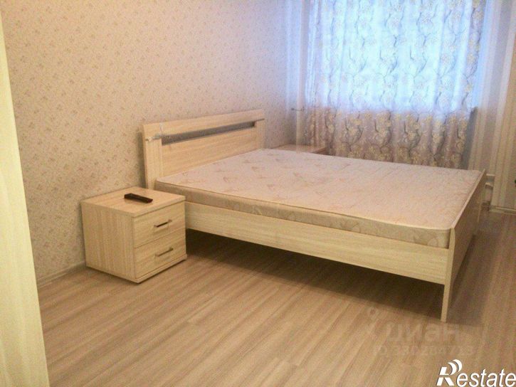 1-комн квартира улица Адоратского, 4,  д. 4